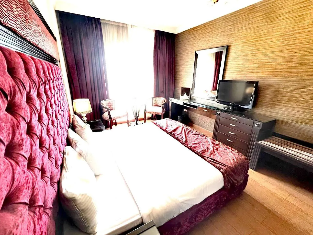 Queens Suite Hotel Beiroet