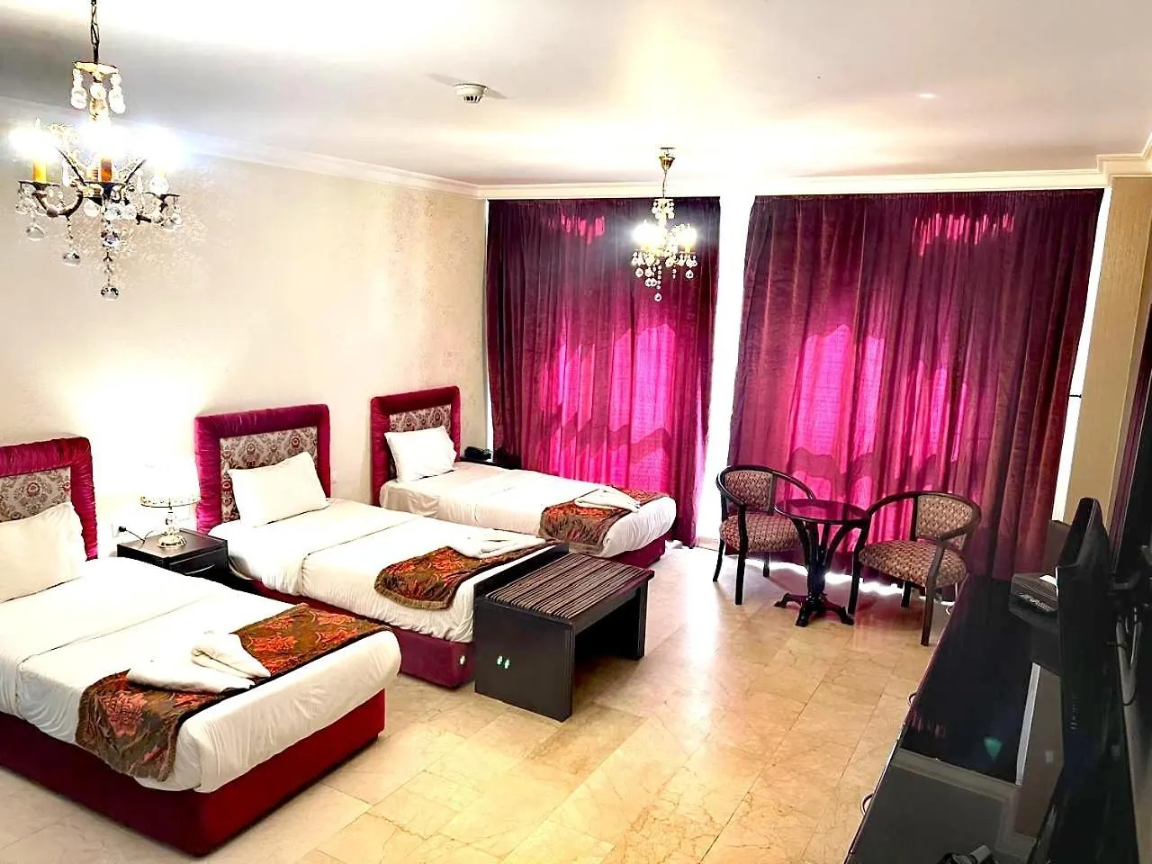 Queens Suite Hotel Beiroet