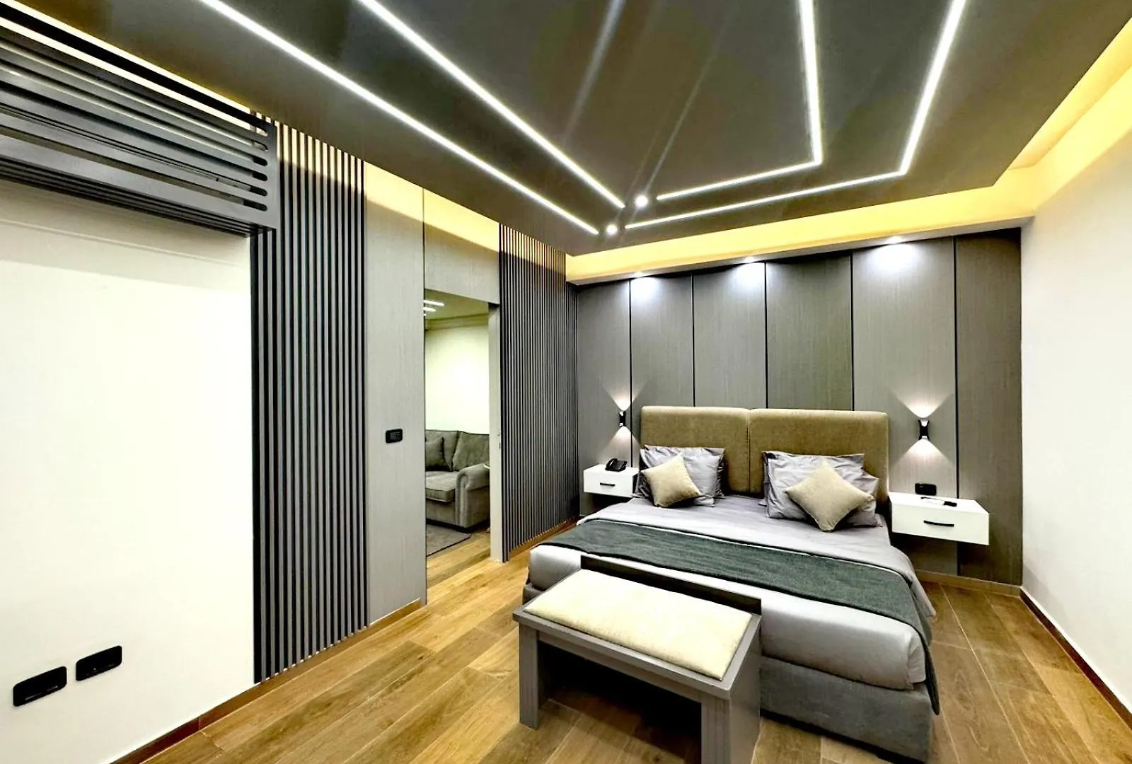 Queens Suite Hotel Beirut