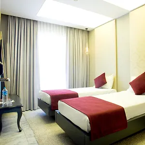 https://nowy-efendi-hotel.istanbul-turkeyhotels.com
