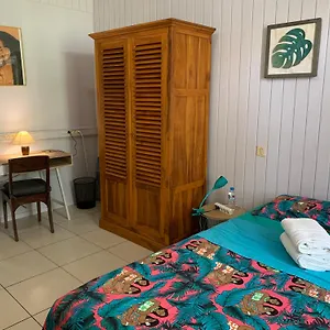https://maison-suites-dortoirs-a-5-mn-du-centre-ville-papeete.frenchpolynesia-hotels.com