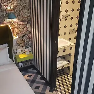 Otel Du Continent Paris