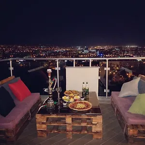 https://hotel-king-tom.alltbilisihotels.com