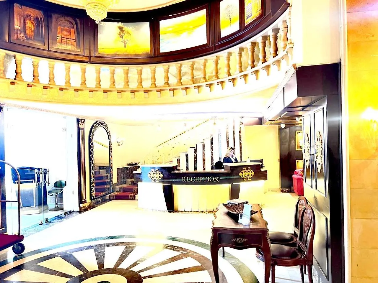 Queens Suite Hotel Beirut