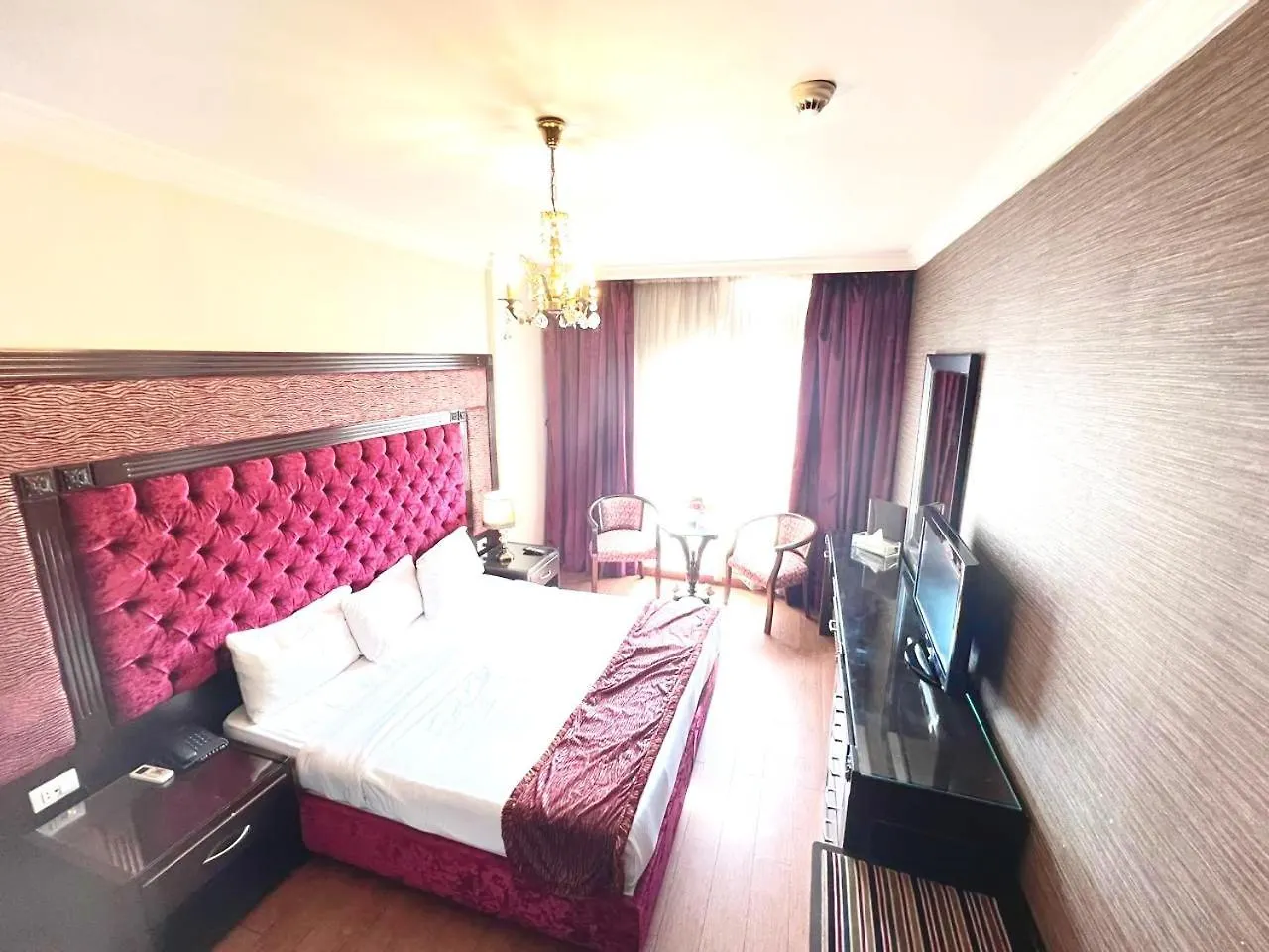 Queens Suite Hotel Beirut