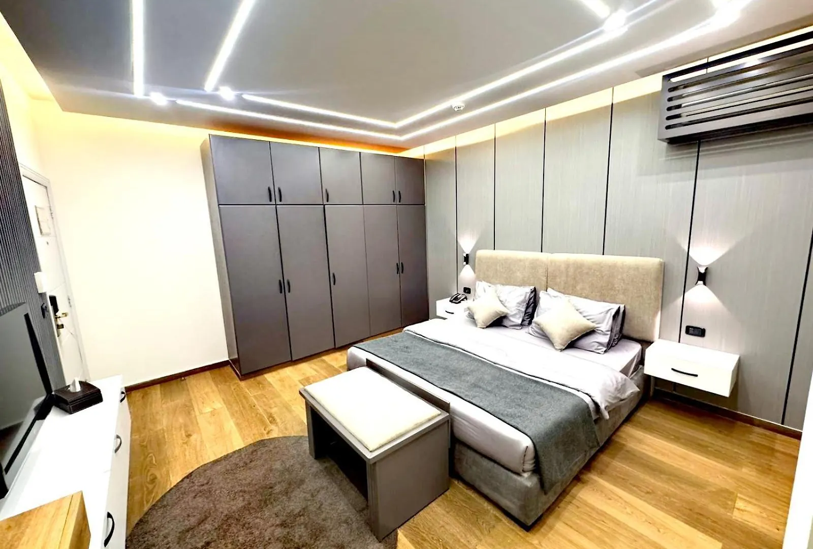 Queens Suite Hotel Beirut