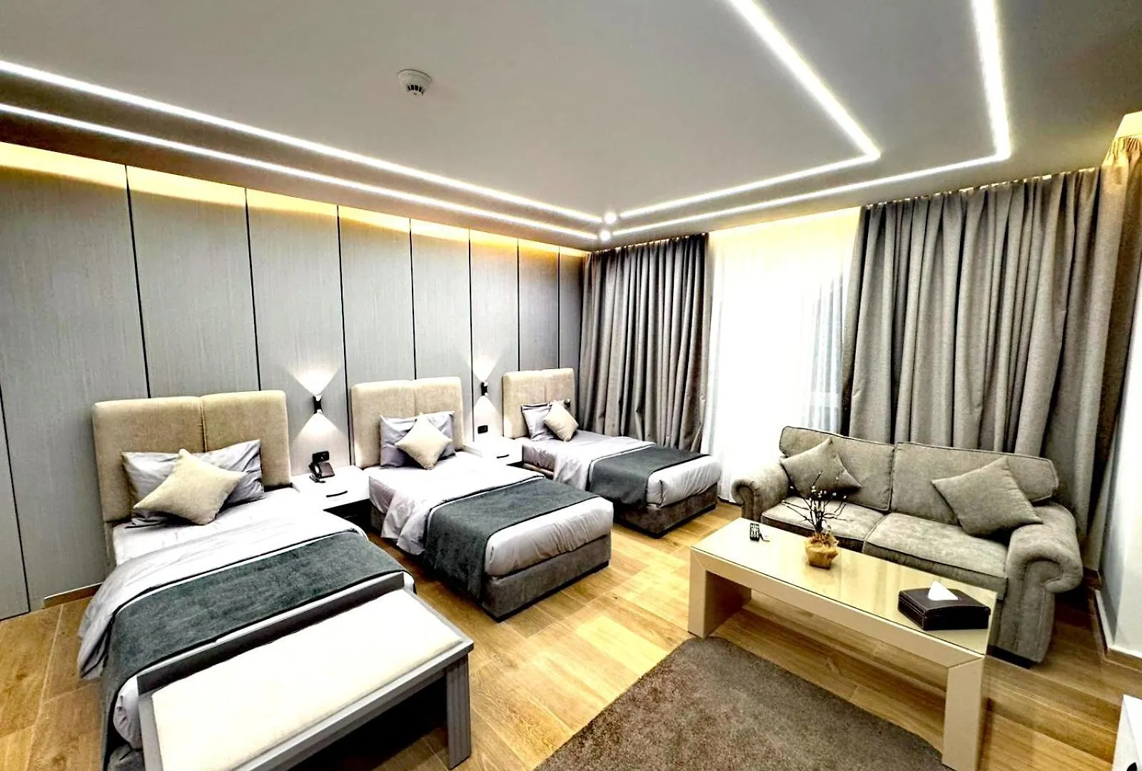 Queens Suite Hotel Beirut