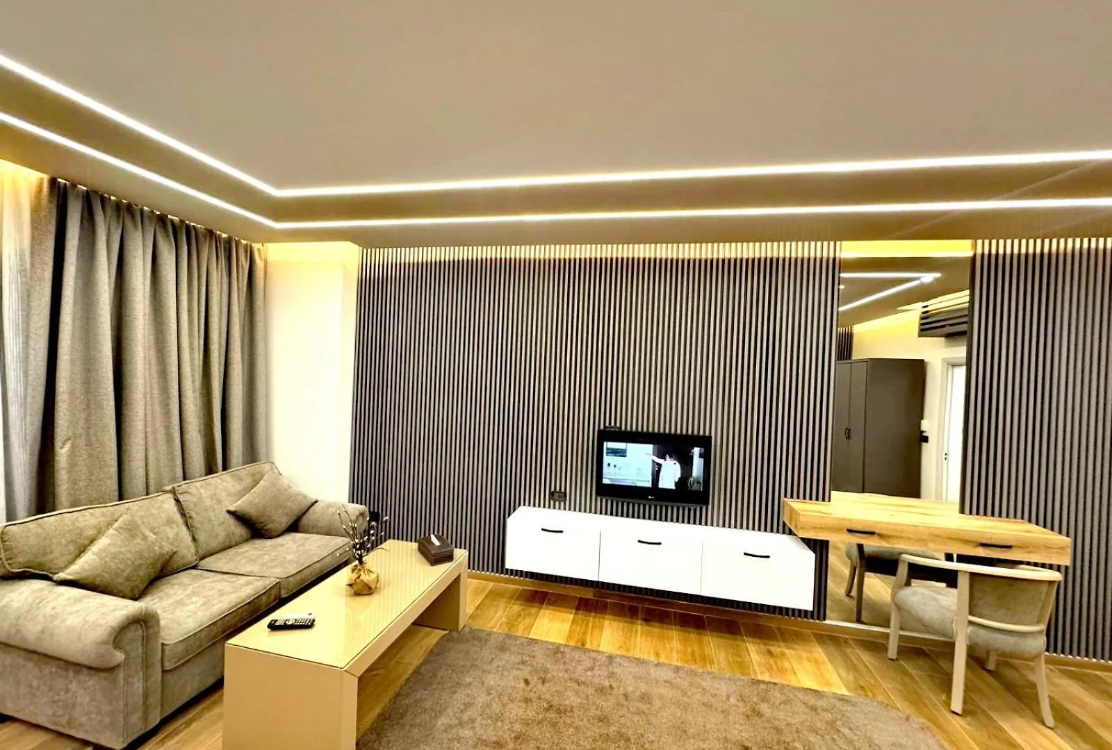 Queens Suite Hotel Beirut Lebanon