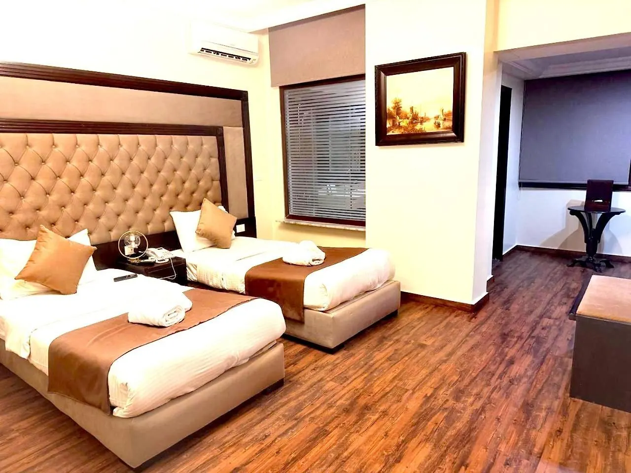 Queens Suite Hotel Beirut
